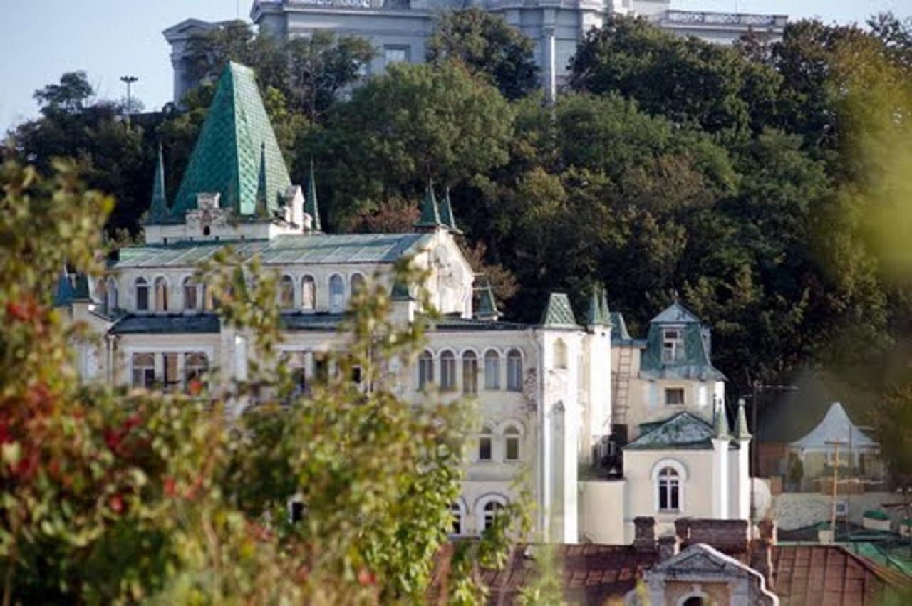 Podil Apart Near Poschtova Square History Center Kyiv Exterior photo