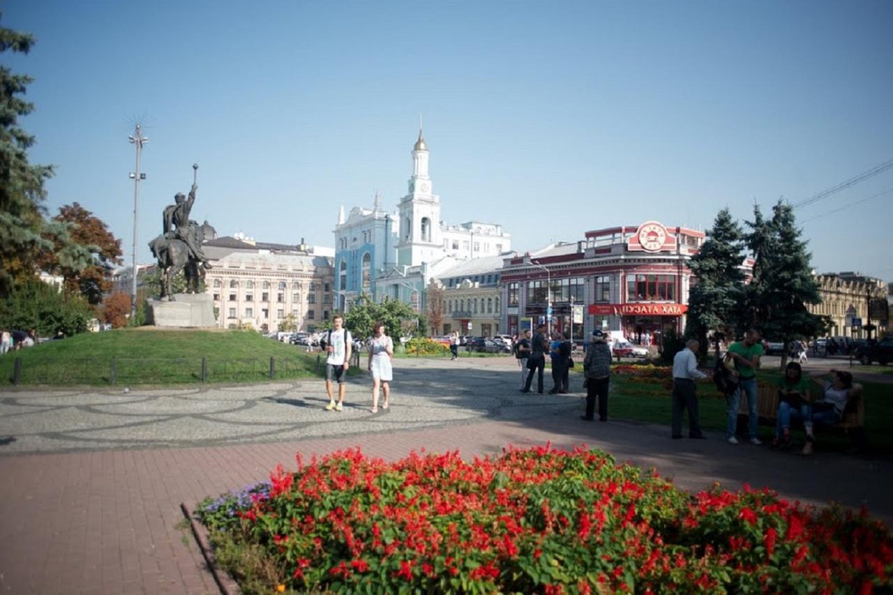 Podil Apart Near Poschtova Square History Center Kyiv Exterior photo